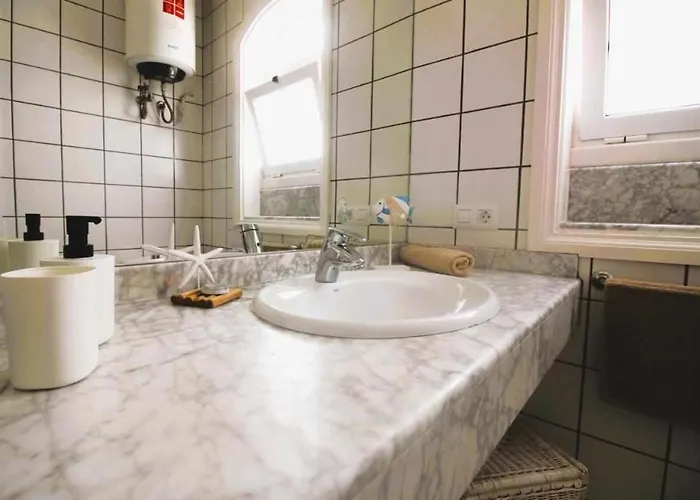 Nautic In Puerto Del Carmen Daire Tías