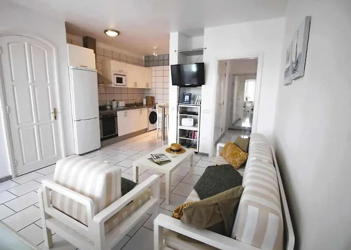 Nautic In Puerto Del Carmen *